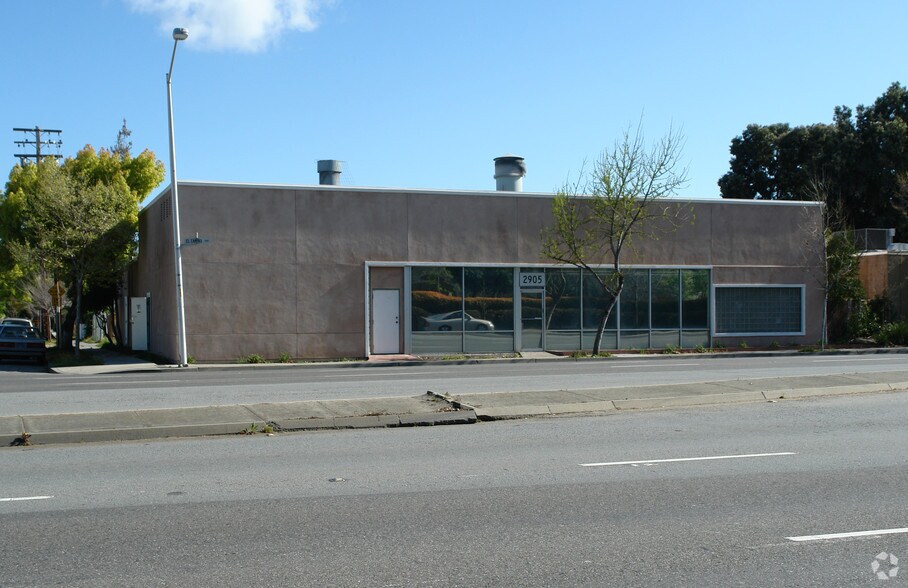 More Photos Of 2905 El Camino Real, Palo Alto Auto Repair For Lease
