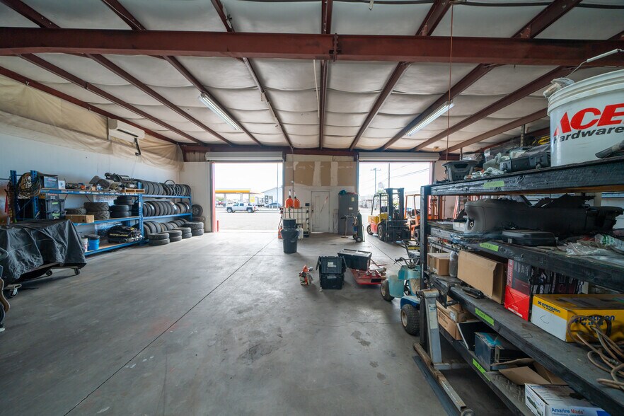 More Photos Of 1020 S California Ave, Parker Industrial For Sale