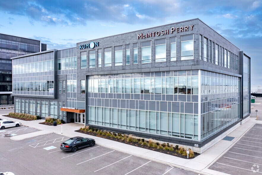 Primary Photo Of 6240 Highway 7, Vaughan Office For Lease