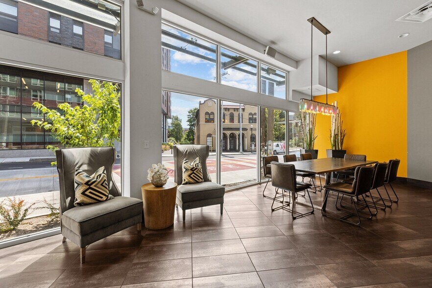 More Photos Of 1101 E Union St, Seattle Apartments For Lease