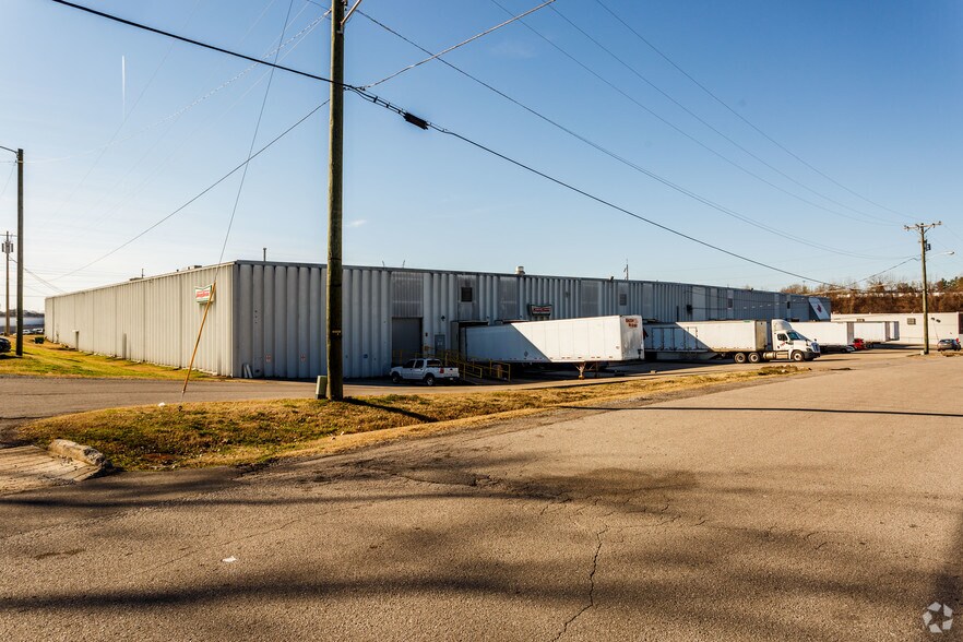 More Photos Of 505-509 Mapleleaf Dr, Nashville Distribution For Lease