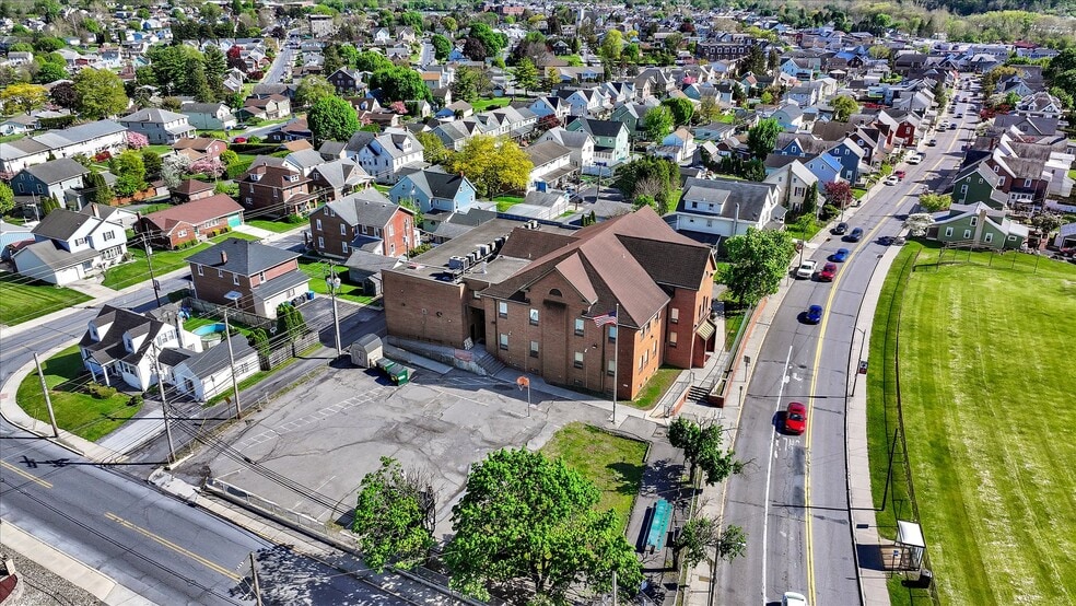More Photos Of 2389 Main St, Northampton Office For Sale