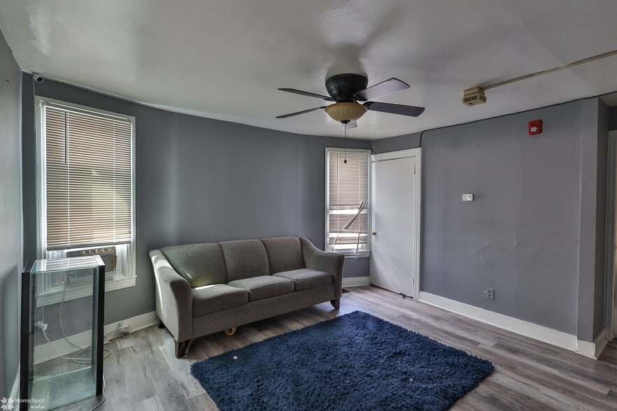 More Photos Of 902 W Wilkes Barre St, Easton Apartments For Sale