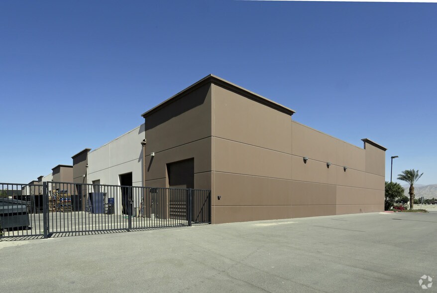 More Photos Of 82855 Market St, Indio Unknown For Lease