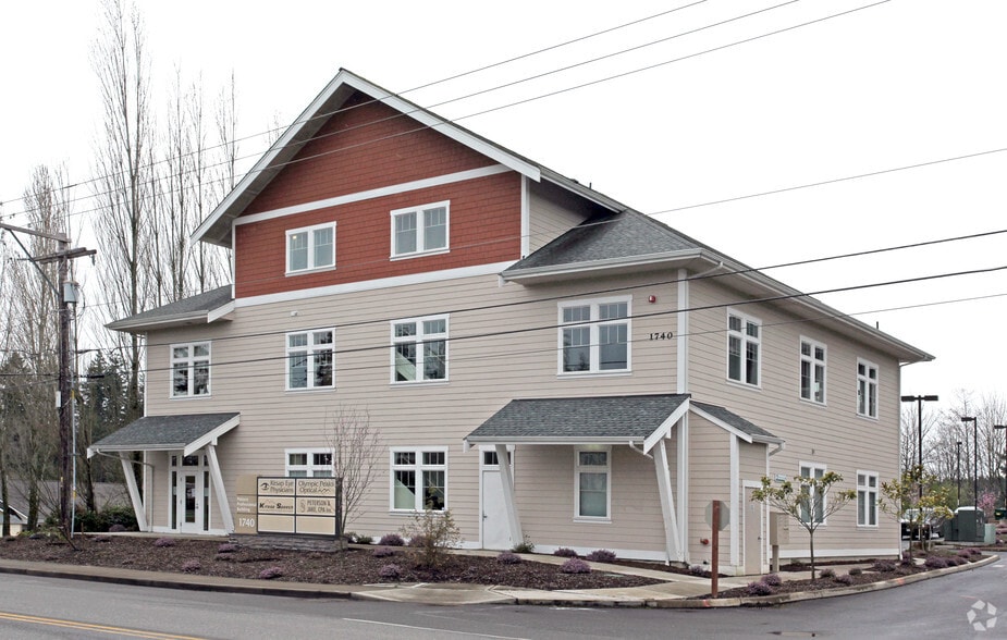 Primary Photo Of 1740 Pottery Ave, Port Orchard Medical For Sale
