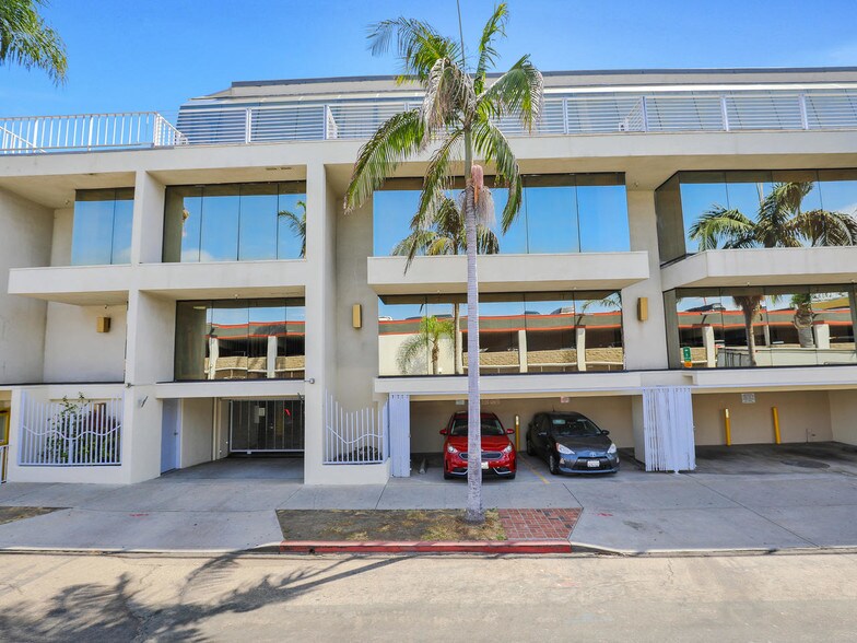 More Photos Of 2535 Kettner Blvd, San Diego Office Residential For Lease