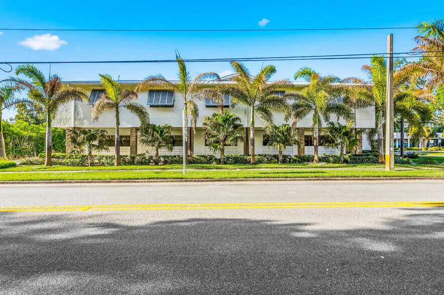 More Photos Of 1708 21st St, Vero Beach Office For Sale