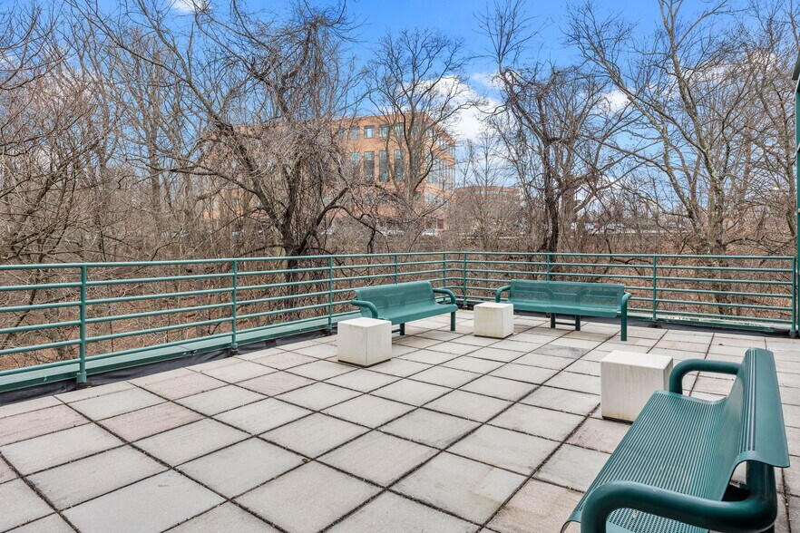 More Photos Of 1000 Northbrook Dr, Trevose Office For Sale