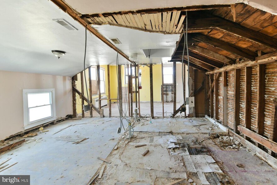 More Photos Of 121 W Church St, Blackwood Schools For Sale