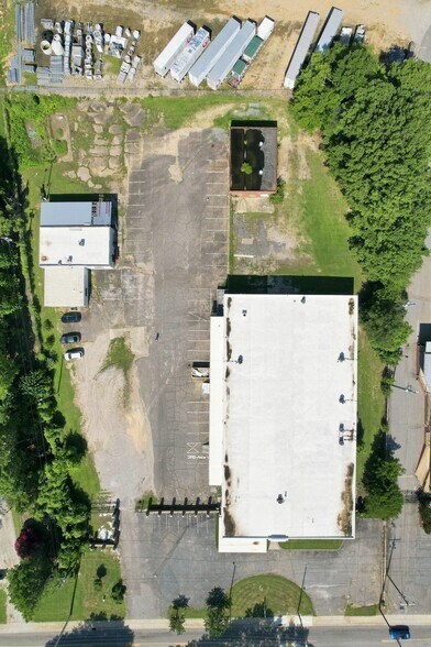 More Photos Of 1512 Garner Rd, Raleigh Warehouse For Lease