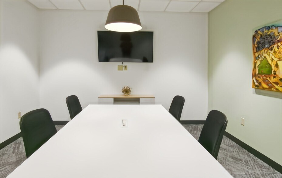 More Photos Of 1408 Fort Crook Rd, Bellevue Office For Sale