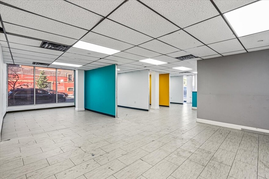 More Photos Of 32-04 38th Ave, Long Island City Apartments For Lease