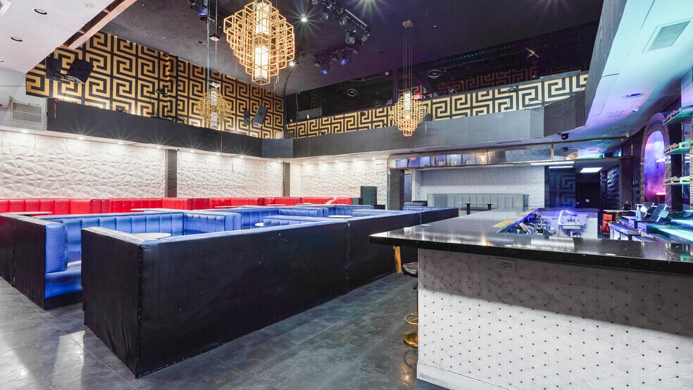 More Photos Of 516 Westheimer Rd, Houston Restaurant For Sale