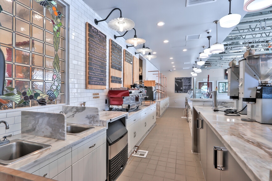 More Photos Of 923 S Bascom Ave, San Jose Restaurant For Sale