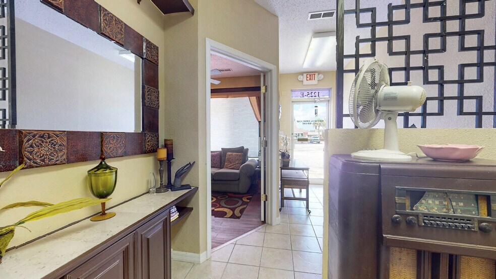 More Photos Of 1225 Florida Ave S, Rockledge Office For Sale