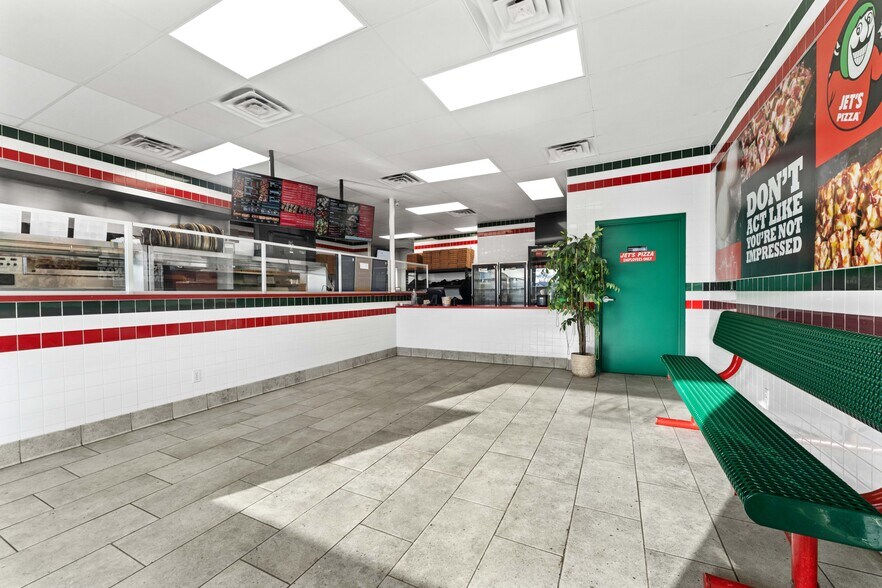 More Photos Of 1126-1130 S Garfield Ave, Traverse City Storefront For Sale