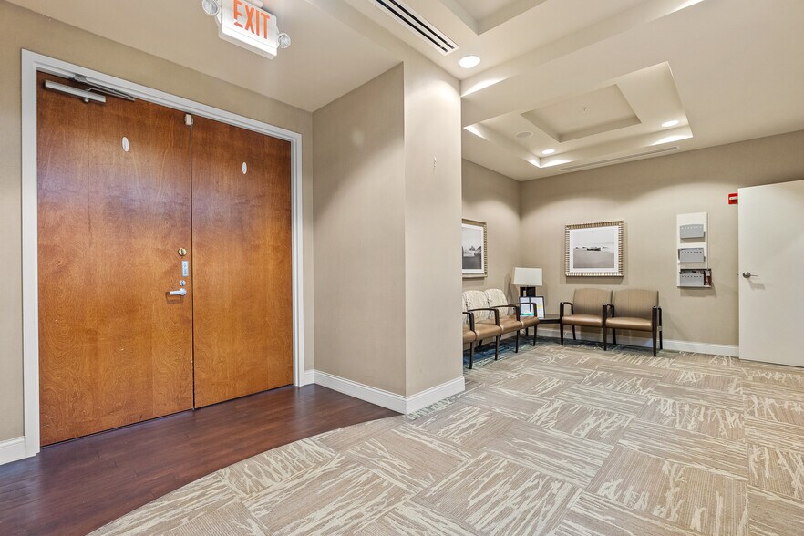 More Photos Of 6705 S Red Rd, Coral Gables Office Residential For Lease
