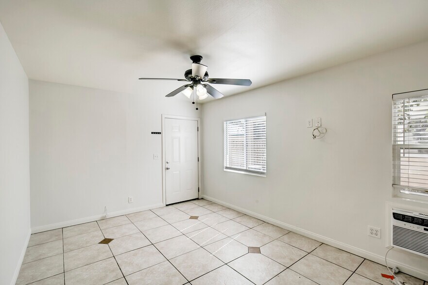 More Photos Of 2371 Mentone Ave, Mentone Apartments For Sale