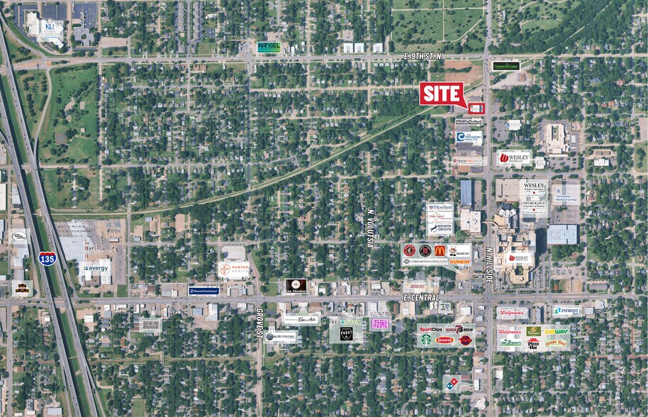 More Photos Of 907 N Hillside, Wichita Office For Lease