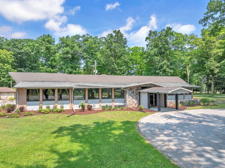More Photos Of 3212 N Union Rd, Cato Golf Course Driving Range For Sale