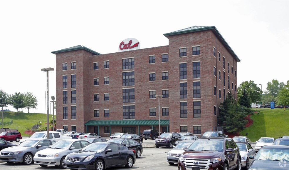 More Photos Of 135 Technology Dr, Canonsburg Office For Lease