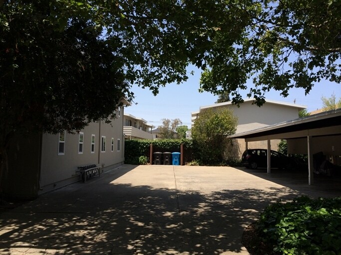 More Photos Of 19 E 41st Pl, San Mateo Apartments For Sale