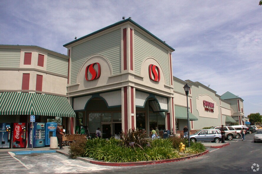 More Photos Of 1001-1111 El Camino Real, Redwood City Unknown For Lease