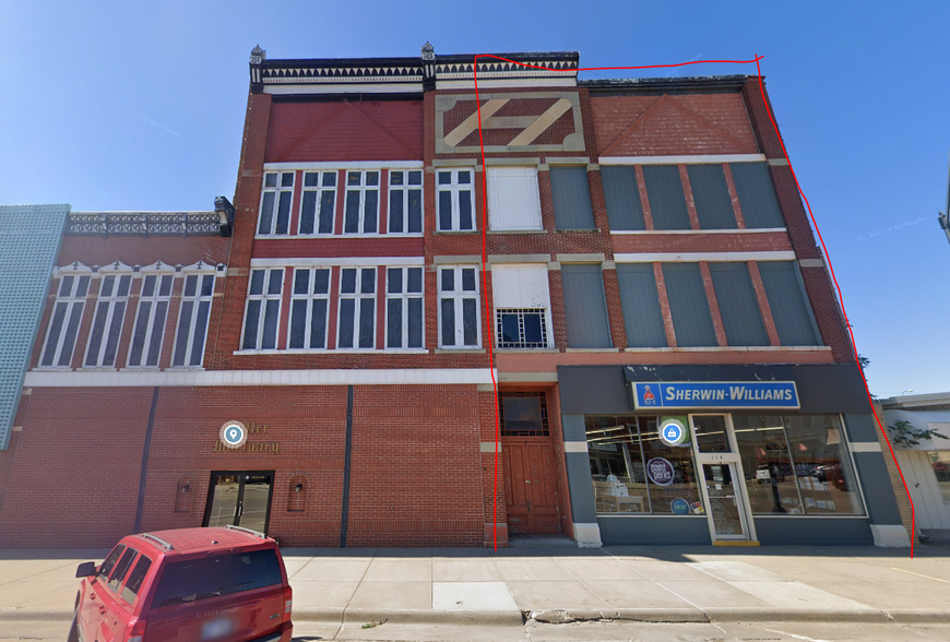 Primary Photo Of 114 E 6th St, Concordia Storefront For Sale
