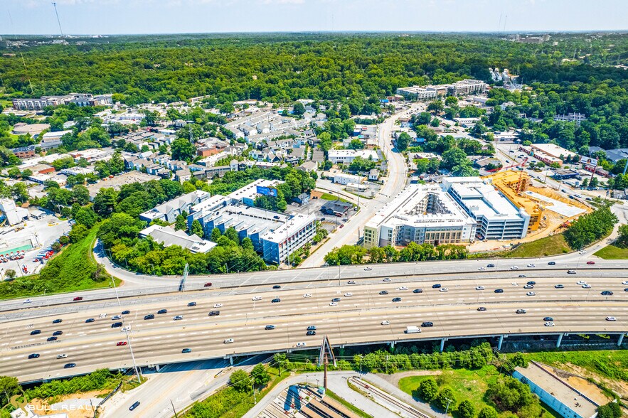 More Photos Of 2087 NE Piedmont Rd, Atlanta Freestanding For Sale