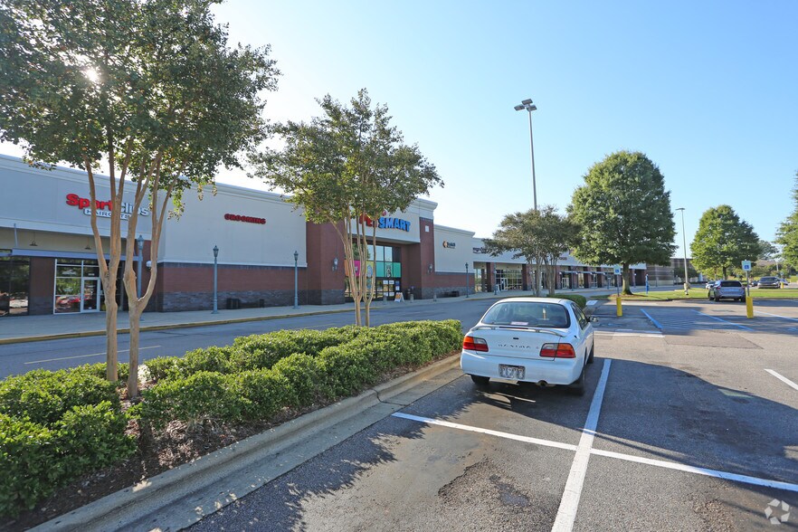 More Photos Of 7274 EastChase Pky, Montgomery Unknown For Lease