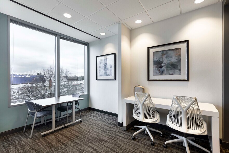 More Photos Of 100 Hartsfield Centre Pky, Atlanta Coworking Space