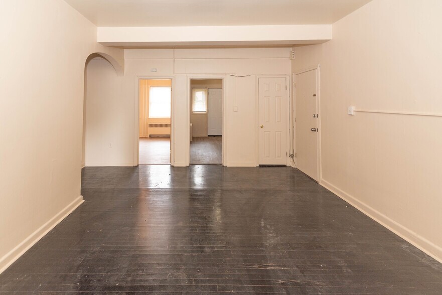 More Photos Of 4901 York Rd, Baltimore Apartments For Sale