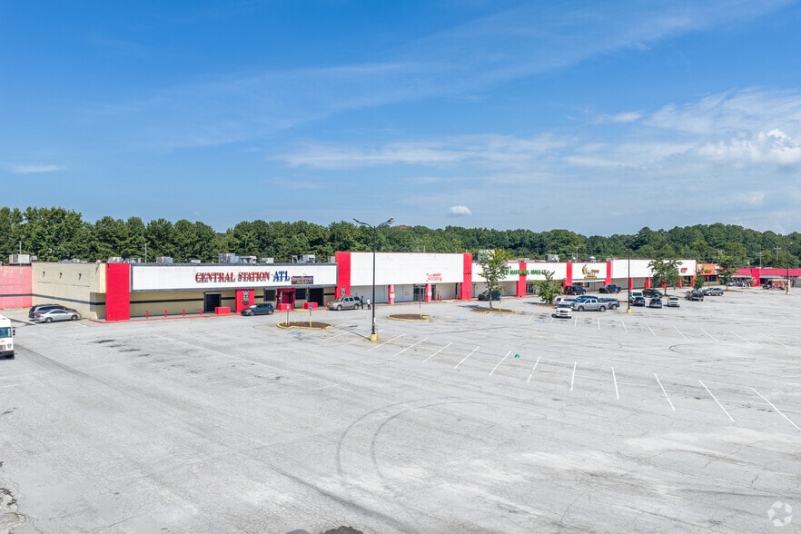 More Photos Of 4827-4903 Old National Hwy, College Park General Retail For Lease