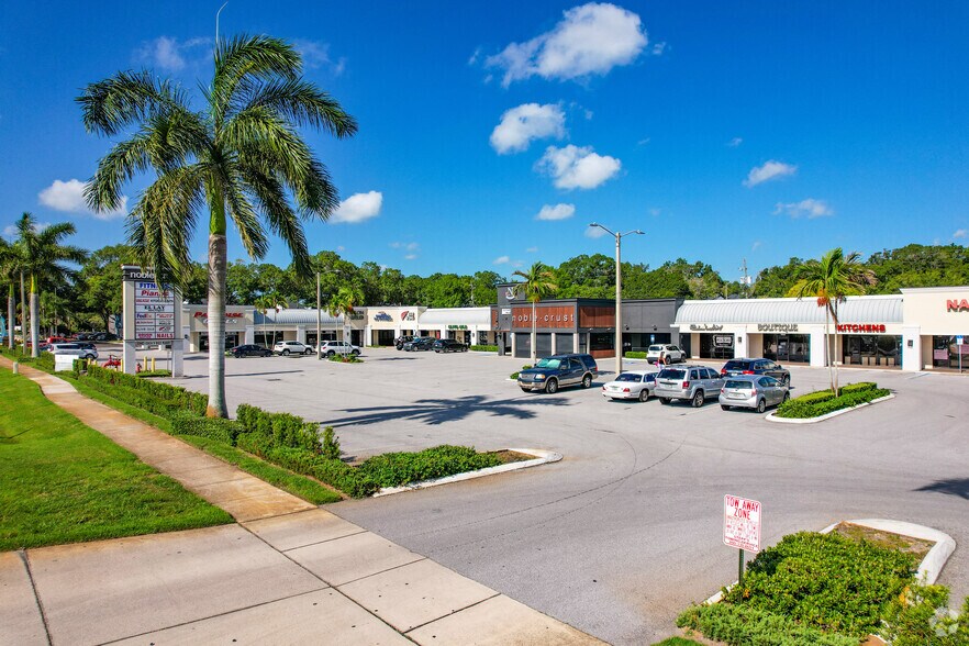 Primary Photo Of 11602-11640 N Dale Mabry Hwy, Tampa Unknown For Lease