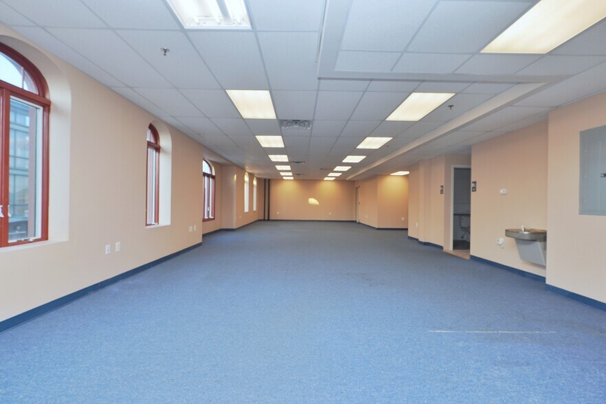 More Photos Of 131 N Broadway, South Amboy Storefront Retail Office For Sale