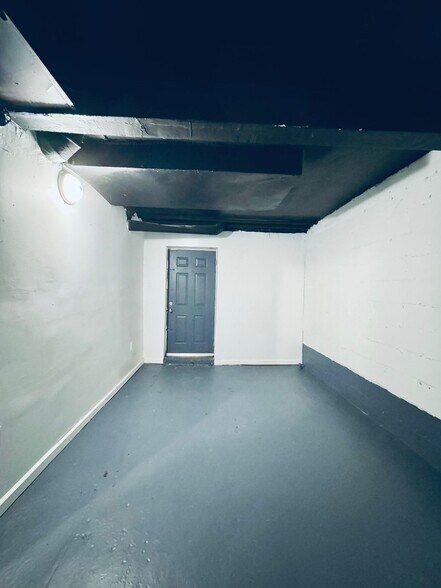 More Photos Of 25 Maynard Ct, Pontiac Apartments For Sale