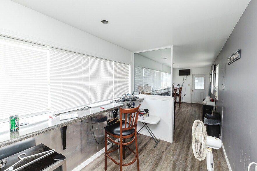 More Photos Of 1663 Georgia Rd, Humboldt Specialty For Sale