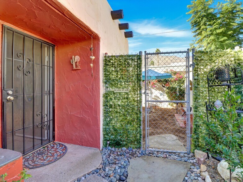 More Photos Of 525 S Thornhill Rd, Palm Springs Apartments For Sale
