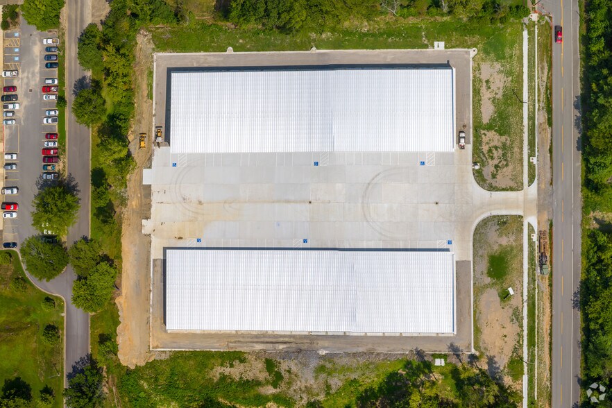 More Photos Of 5320 S Shackleford Rd, Little Rock Warehouse For Lease