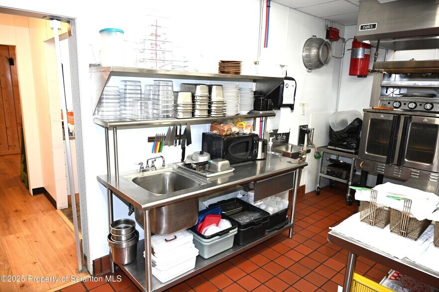 More Photos Of 11143 State Route 29, Montrose Restaurant For Sale