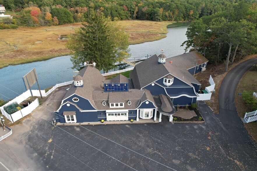 Primary Photo Of 1335 US ROUTE 1, Yarmouth Restaurant For Lease