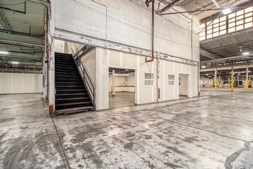 More Photos Of 12601 Southfield Rd, Detroit Unknown For Lease