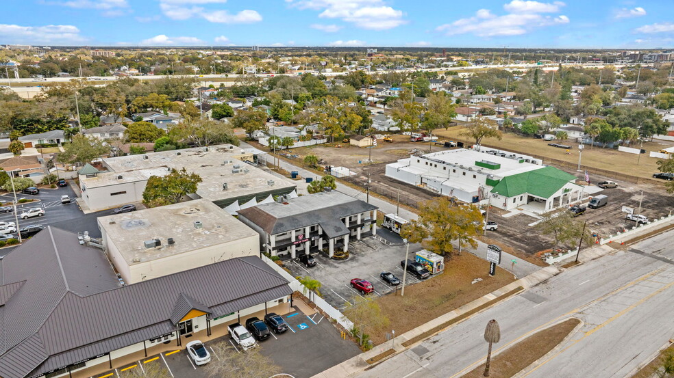 More Photos Of 3007 W Cypress St, Tampa General Retail For Sale