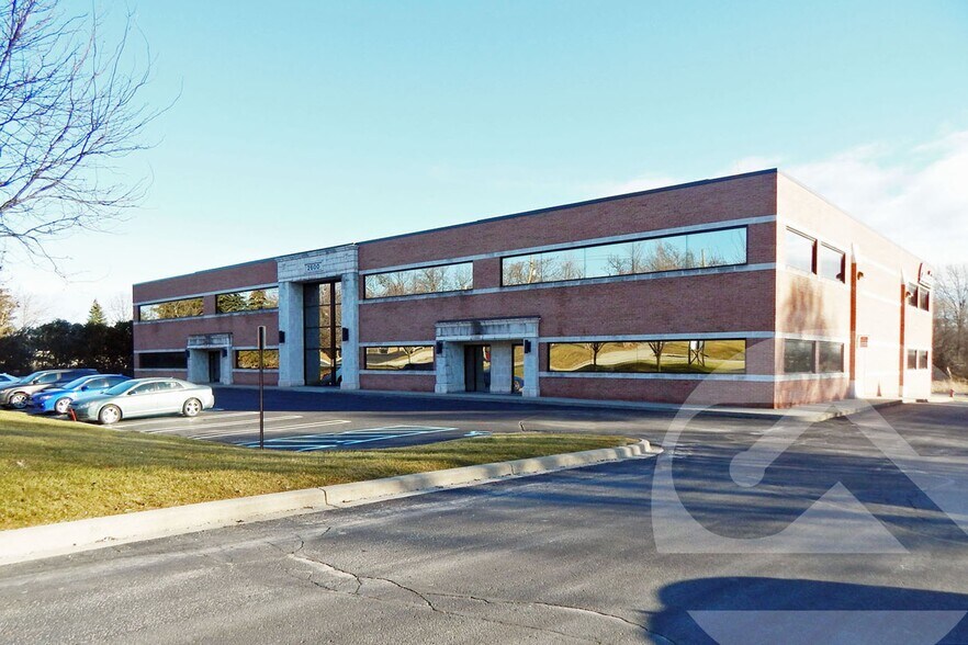 More Photos Of 2600 Auburn Rd, Auburn Hills Research And Development For Sale