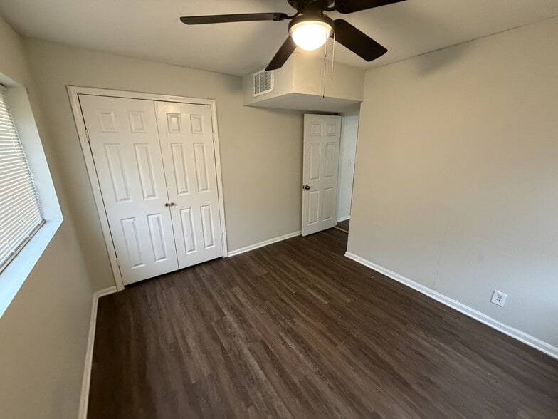 More Photos Of 1621 Washington Blvd, Kansas City Apartments For Sale