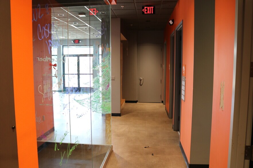 More Photos Of 682 Paul Huff Pky NW, Cleveland Storefront For Lease