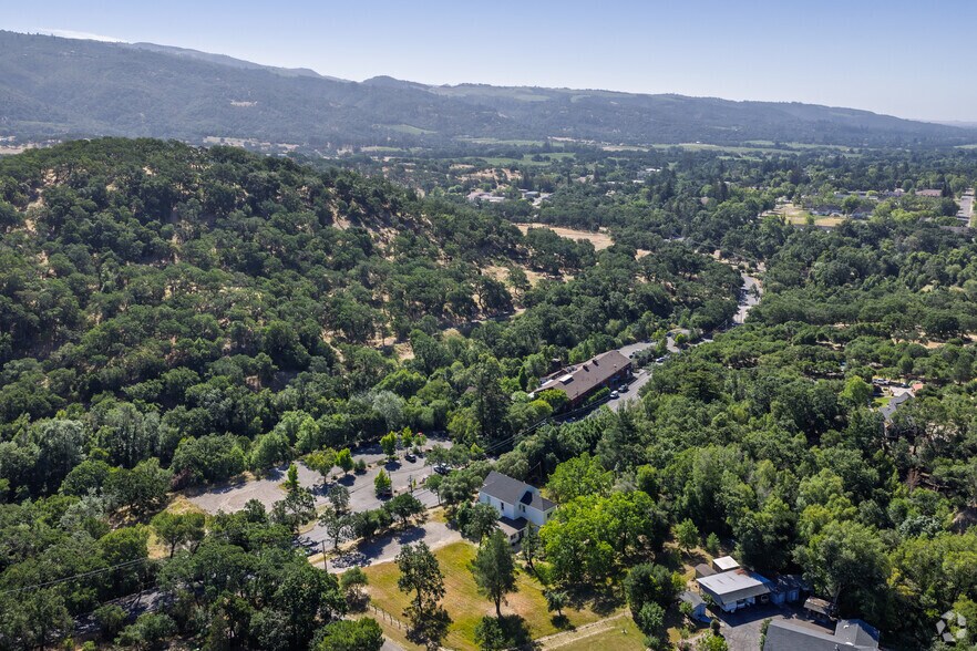 More Photos Of 14301 Arnold Dr, Glen Ellen Storefront For Sale