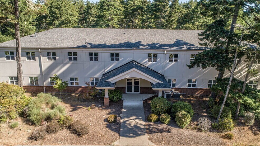 More Photos Of 705 9th St, Florence Medical For Lease