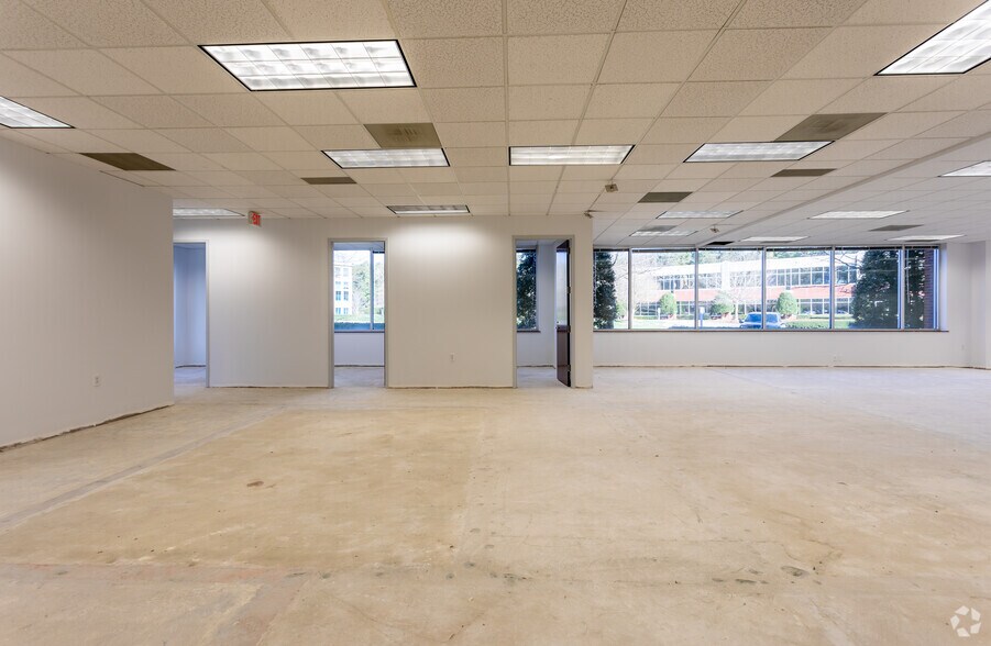 More Photos Of 3000 Rdu Center Dr, Morrisville Office For Lease