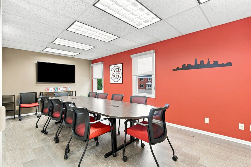 More Photos Of 33610 Solon Rd, Solon Office For Sale